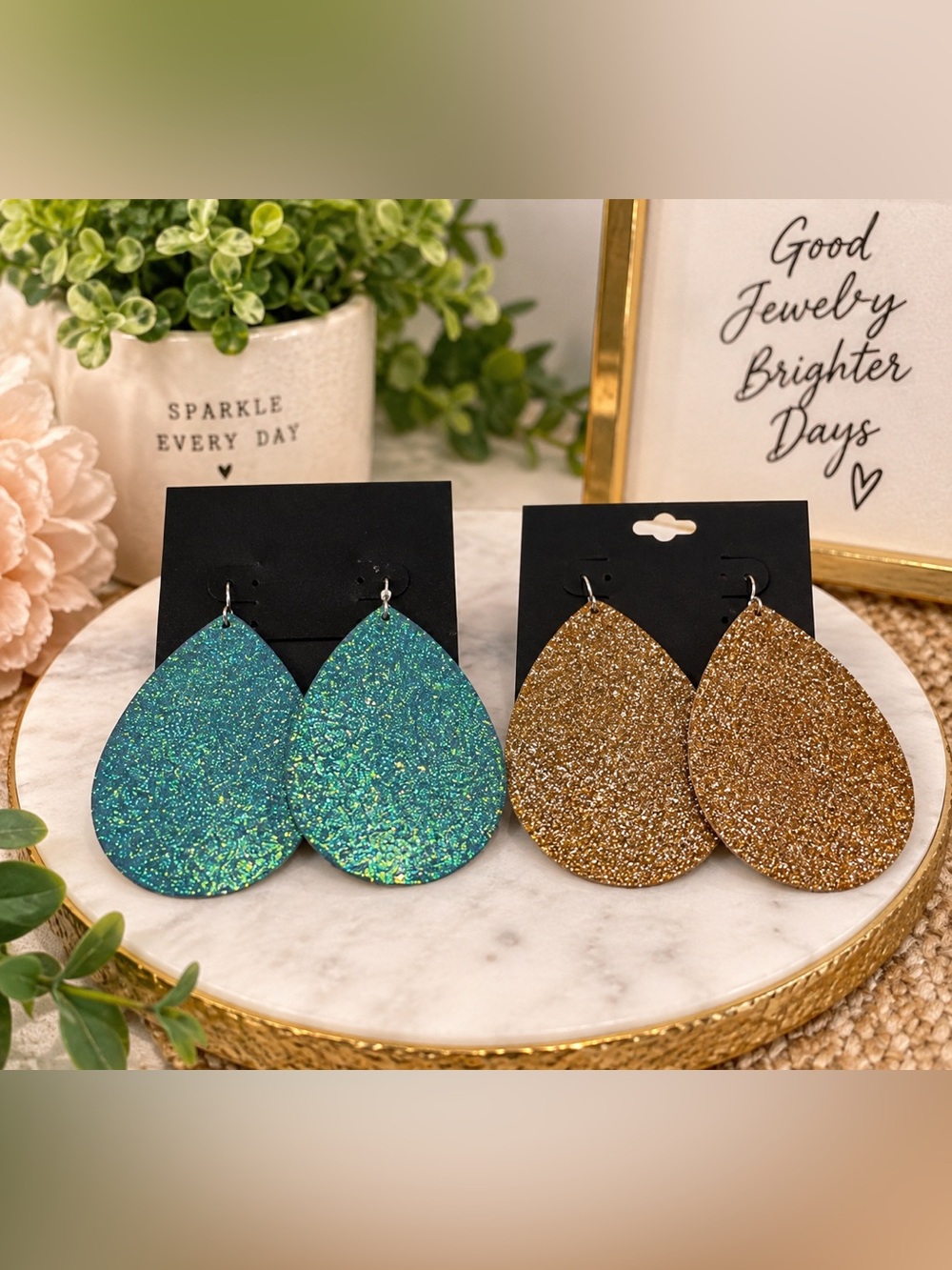 ✨ Sparkling Teardrop Earrings Set – Gold & Blue/Green – 2 Pairs